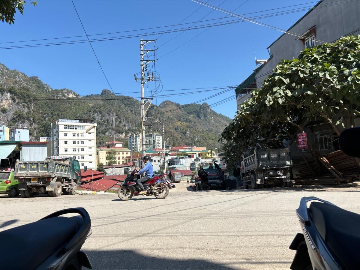 Nha Nghi Ngoc Khanh Dong Van  Kültér fotó